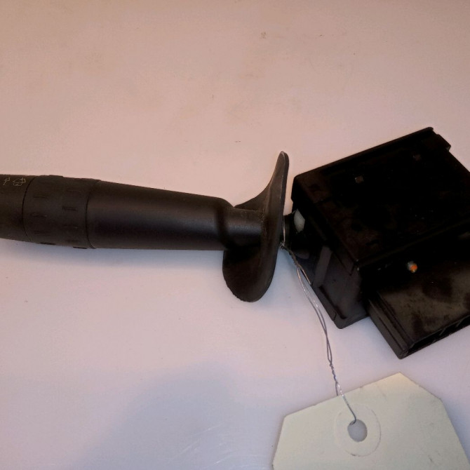 Commande essuie glace occasion CITROEN XSARA Phase 1 02-1998->09-2000 1.8i 6239H5 2