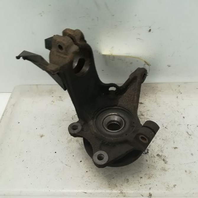 Moyeu avd occasion PEUGEOT 206 Phase 1 09-1998->03-2009 1.6 HDI 16v 335016 2
