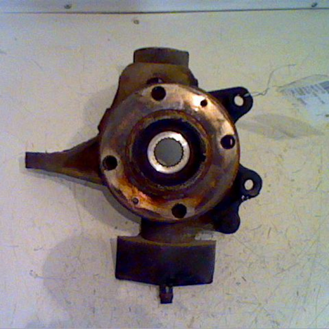 Moyeu avd occasion PEUGEOT 406 Phase 1 10-1995->04-1999 3.0i V6 335016 1