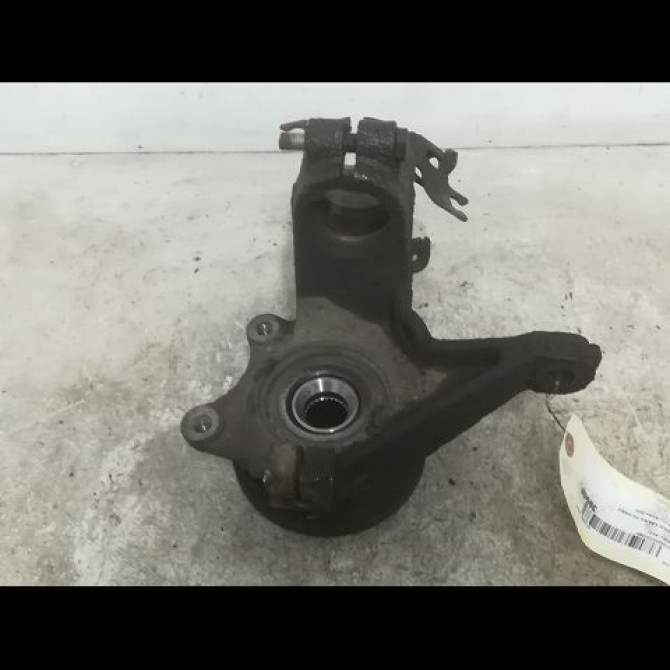 Moyeu avd occasion CITROEN XSARA PICASSO Phase 2 02-2004->12-2010 1.6 HDI 110ch 335016 2