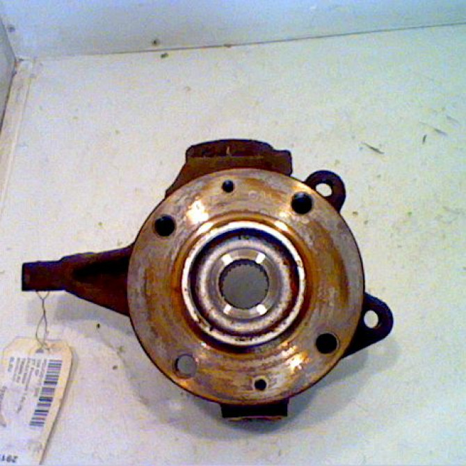Moyeu avd occasion PEUGEOT 206 Phase 1 09-1998->03-2009 1.6i 16v 335016 1