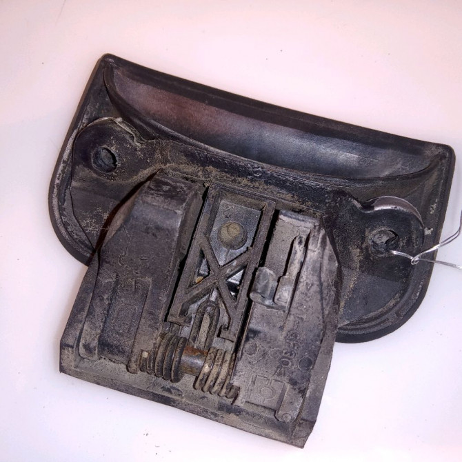 Poignee ext porte avd occasion PEUGEOT 106 Phase 2 04-1996->09-2003 1.1i 9101J5 2