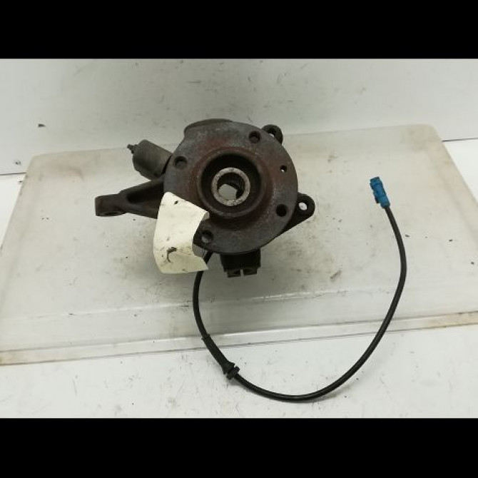 Moyeu avd occasion PEUGEOT 206 Phase 1 09-1998->03-2009 335016 1