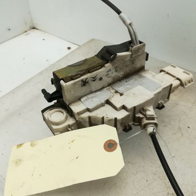 Serrure porte arg occasion PEUGEOT 407 Phase 1 04-2004->07-2008 1.6 HDI 16v 9137Q7 3