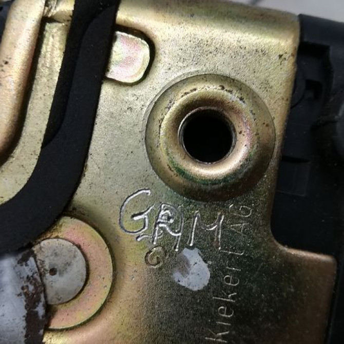 Serrure porte arg occasion PEUGEOT 407 Phase 1 04-2004->07-2008 1.6 HDI 16v 9137Q7 5