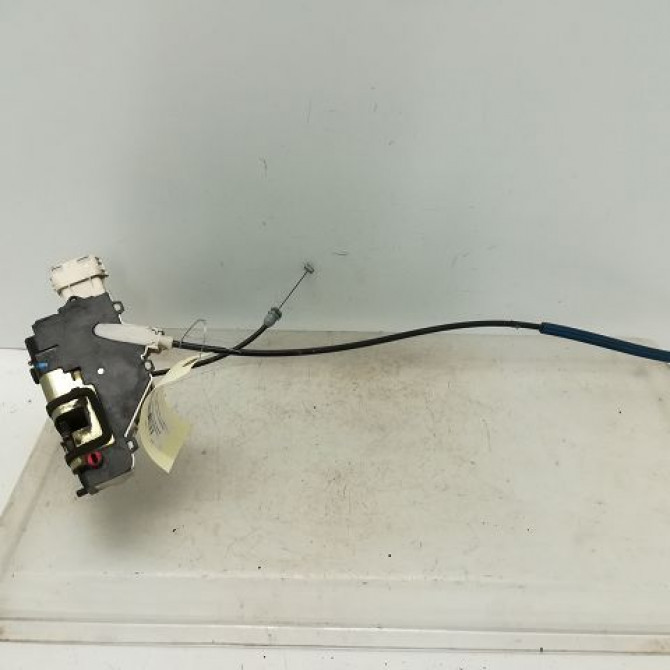 Serrure porte ard occasion PEUGEOT 407 Phase 1 04-2004->07-2008 1.6 HDI 16v 9138V0 1