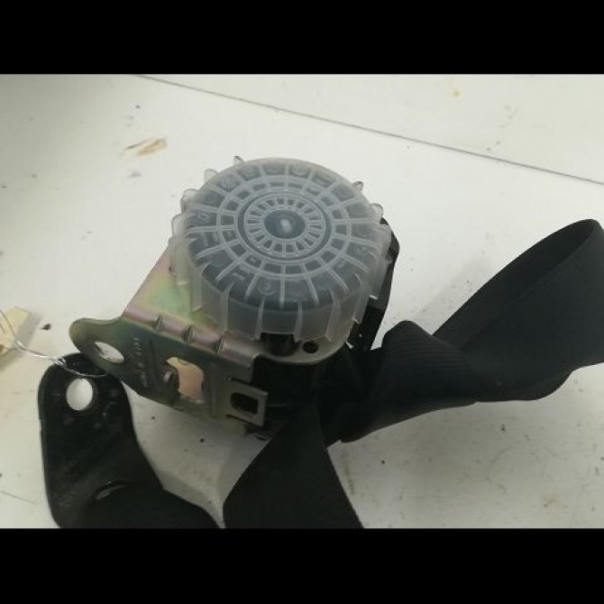 Ceinture arrière droite occasion VOLKSWAGEN POLO IV Phase 2 05-2005->09-2009 1.4 TDI 80ch 6Q0857806ATTM 3