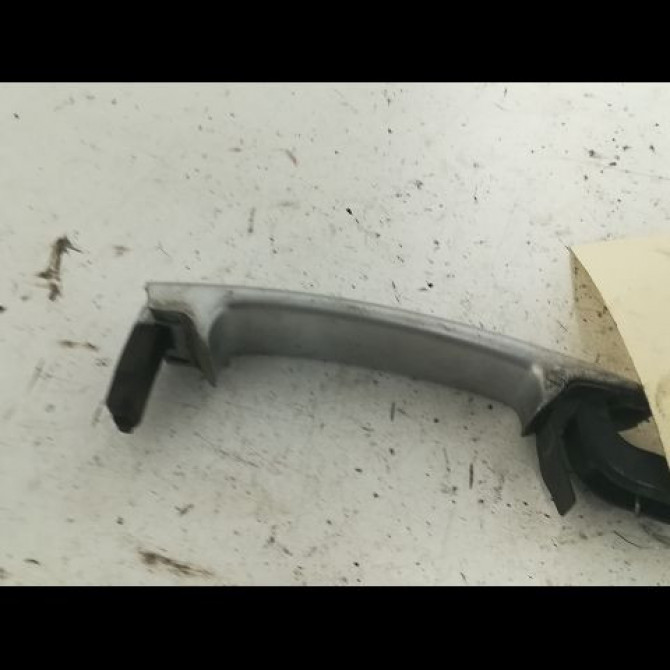 Poignee ext porte arg occasion VOLKSWAGEN POLO IV Phase 2 05-2005->09-2009 1.4 TDI 80ch 2