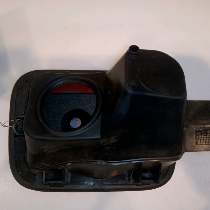 Volet de trappe carburant occasion FIAT PANDA III Phase 1 01-2012->... 1.2i 69ch 51845959 2