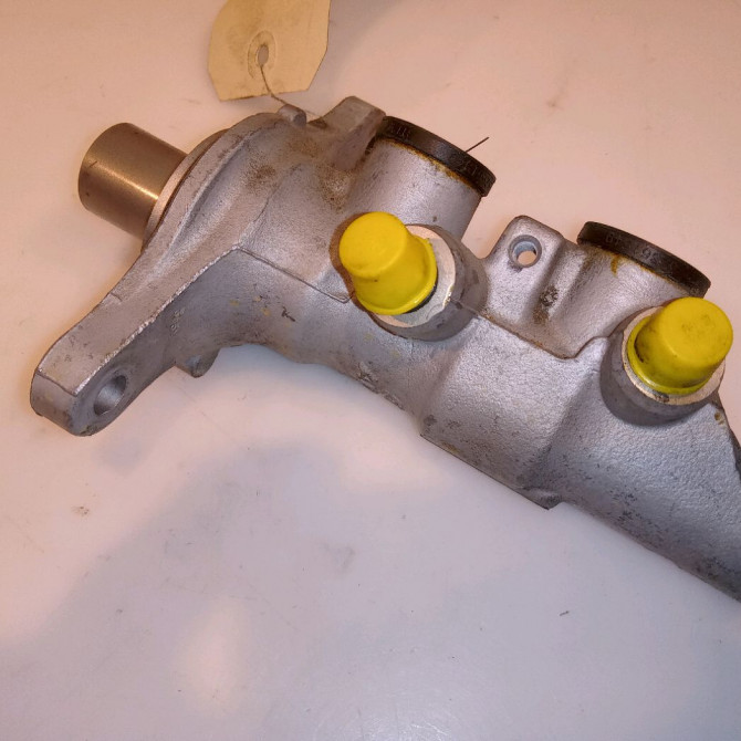 Maitre cylindre occasion RENAULT SCENIC III Phase 1 04-2009->11-2011 1.6 DCI 130ch 2