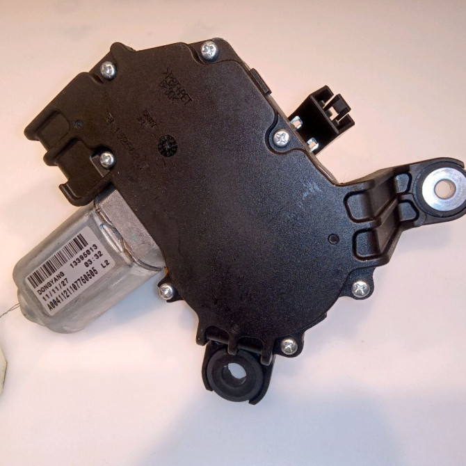 Moteur essuie-glace arrière occasion OPEL ASTRA IV 13395013 1