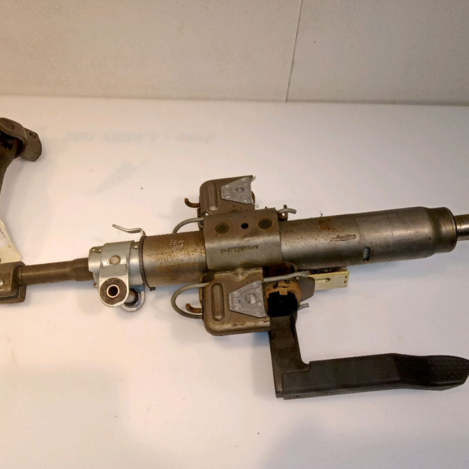 Colonne de direction non assistee occasion OPEL ASTRA III ASTRA III Phase 1 2004-04-01->2006-12-31 1.9 CDTI 120ch 95520183 1