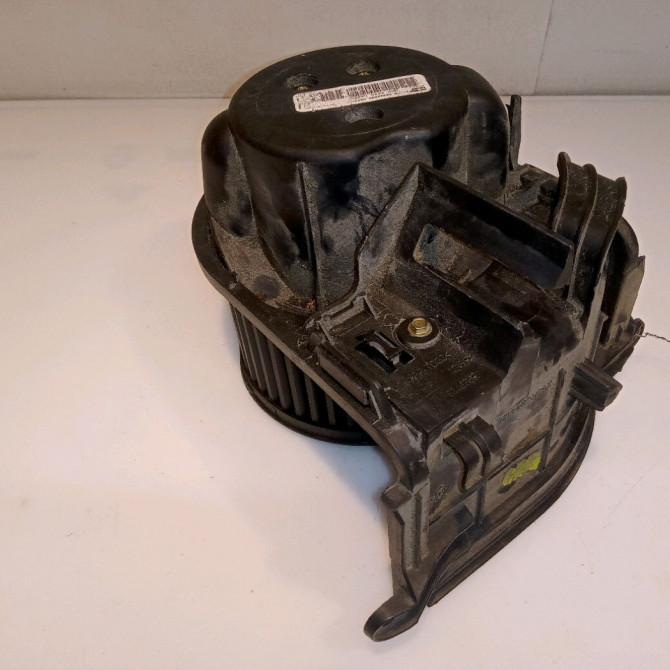Ventilateur de chauffage occasion RENAULT CLIO II Phase 2 06-2001->07-2006 1.5 DCI 80ch 7701051271 1