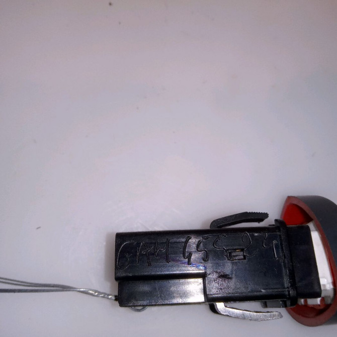 Bouton de warning occasion RENAULT CLIO II Phase 2 06-2001->07-2006 1.5 DCI 65ch 4