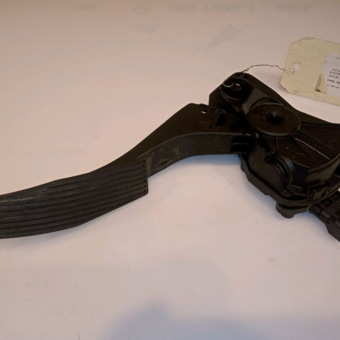 Potentiometre accelerateur occasion OPEL ASTRA IV 1