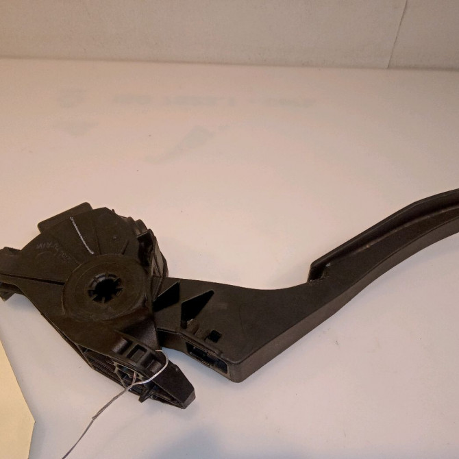 Potentiometre accelerateur occasion OPEL ASTRA IV 2