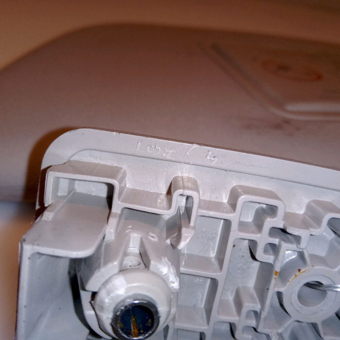 Pare-soleil droit occasion PEUGEOT 5008 I phase 2 09-2013->... 16115133BJ 4