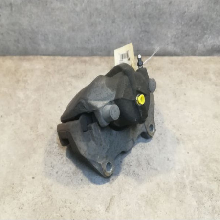 Etrier de frein avant droit occasion OPEL ZAFIRA II Phase 1 07-2005->12-2007 1.9 CDTI 120ch 93176427