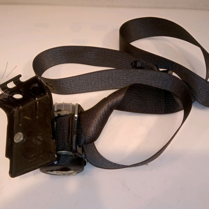 Ceinture arrière gauche occasion OPEL ASTRA IV Phase 1 01-2010->06-2012 13380210 2