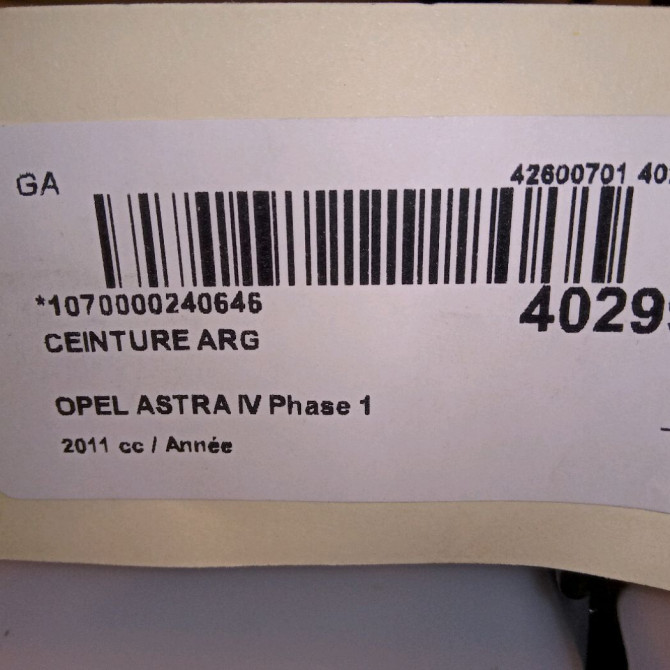 Ceinture arrière gauche occasion OPEL ASTRA IV Phase 1 01-2010->06-2012 13380210 4