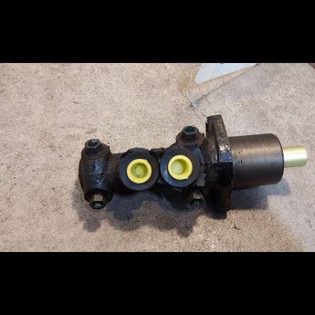 Maitre cylindre occasion RENAULT CLIO I Phase 2 03-1994->03-1996 1.4 7700793558