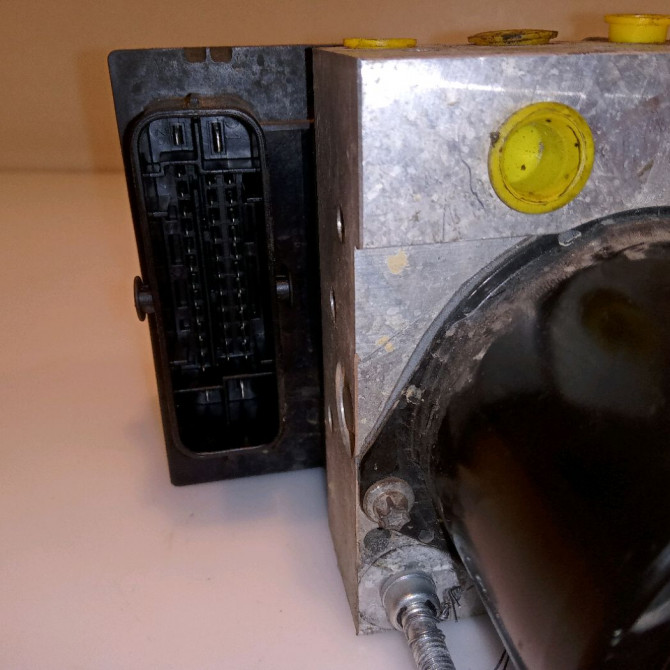 Unité hydraulique ABS occasion AUDI A1 Phase 1 06-2010->03-2015 1.2 TFSI 86ch 6R0614517AMBEF 5