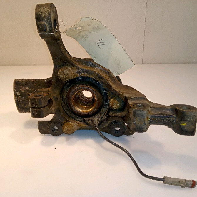 Moyeu avg occasion OPEL ASTRA III ASTRA III Phase 1 2004-04-01->2006-12-31 1.9 CDTI 120ch 93188477 2