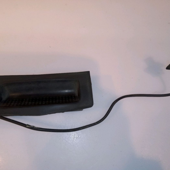 Actionneur serrure hayon occasion OPEL ASTRA III ASTRA III Phase 1 2004-04-01->2006-12-31 1.9 CDTI 120ch 1