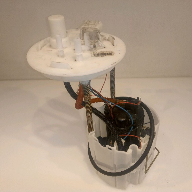 Jauge a carburant occasion OPEL ASTRA IV 13303949 2