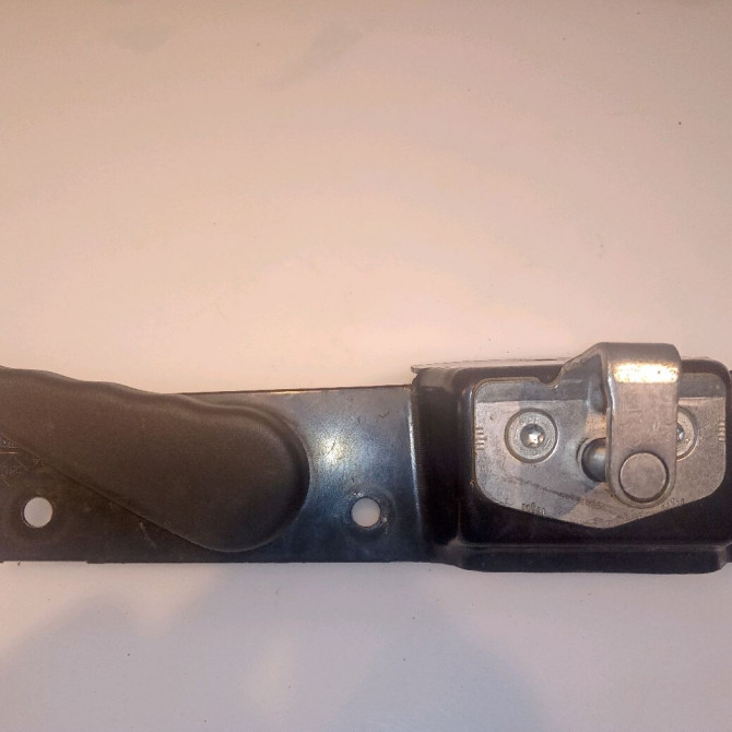 Poignee int porte ard occasion RENAULT TRAFIC II Phase 2 08-2006->... 8200004408 1