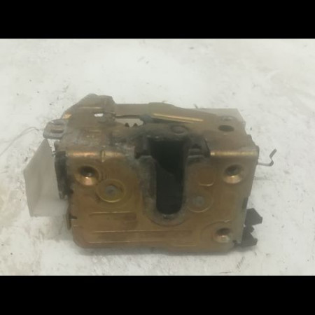 Serrure porte arg occasion RENAULT MEGANE I Phase 1 11-1995->03-1999 1.9 DTI 7701469182