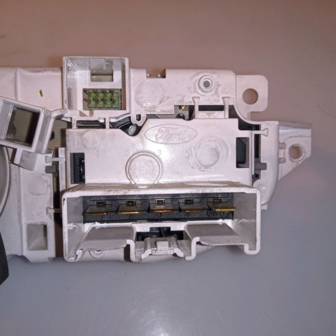 Commande de chauffage occasion FORD CMAX I Phase 2 03-2007->09-2010 1.8 TDCI 8v 115ch 1719798 3
