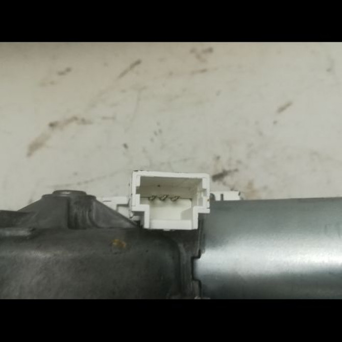 Moteur essuie-glace arrière occasion PEUGEOT 307 Phase 1 04-2001->06-2005 1.4i 16v 6405J9 3