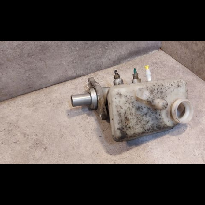 Maitre cylindre occasion RENAULT LAGUNA II Phase 2 03-2005->09-2007 1.9 DCI 120ch 7701208713 2