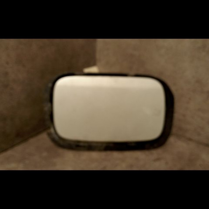 Volet de trappe carburant occasion RENAULT LAGUNA II Phase 1 04-1995->04-1999 1.6i 107ch 8200002161 1