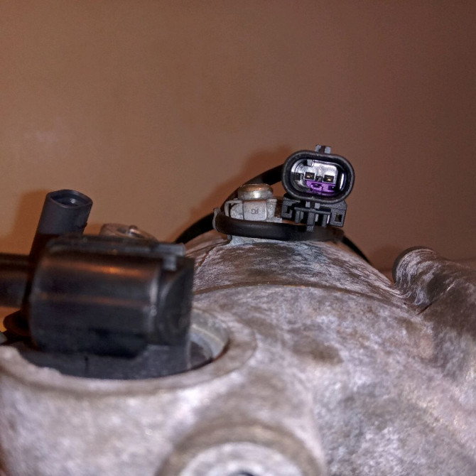 Compresseur air conditionne occasion OPEL ASTRA IV Phase 1 01-2010->06-2012 13346492 2