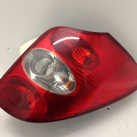 Feu arrière droit occasion RENAULT LAGUNA II Phase 1 11-2000->03-2005 1.9 DCI 100ch 8200703489