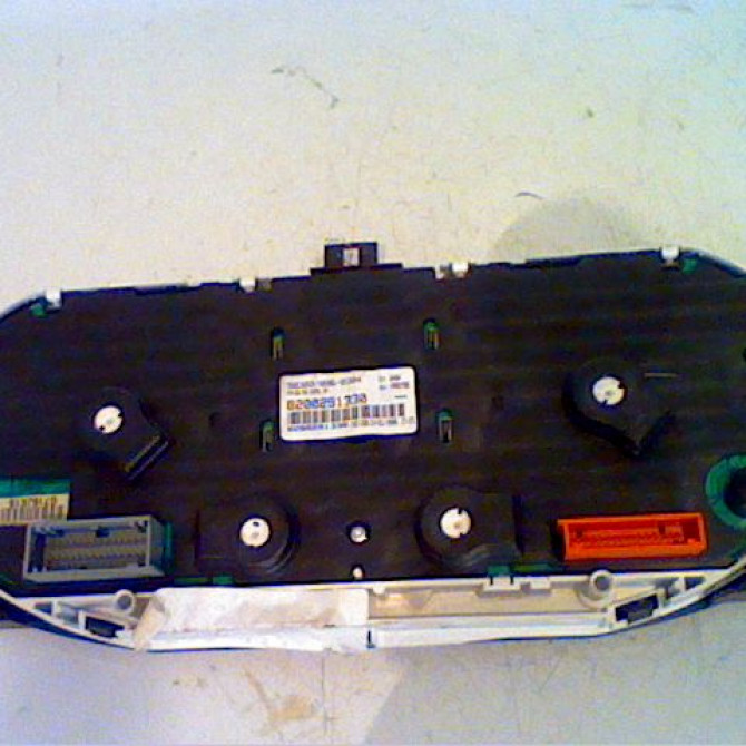 Compteur occasion RENAULT LAGUNA II Phase 2 03-2005->09-2007 1.9 DCI 110ch 8200291330 3