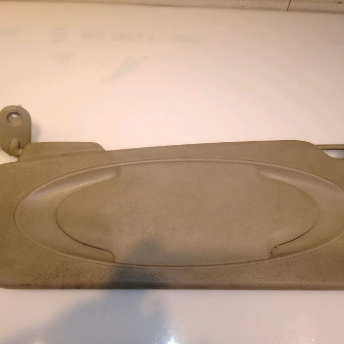 Pare-soleil gauche occasion RENAULT KANGOO II Phase 1 01-2008->03-2013 1.5 DCI 105ch 8200924099 1