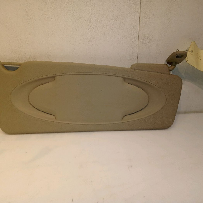 Pare-soleil droit occasion RENAULT KANGOO II Phase 1 01-2008->03-2013 1.5 DCI 70ch 8200928811 1