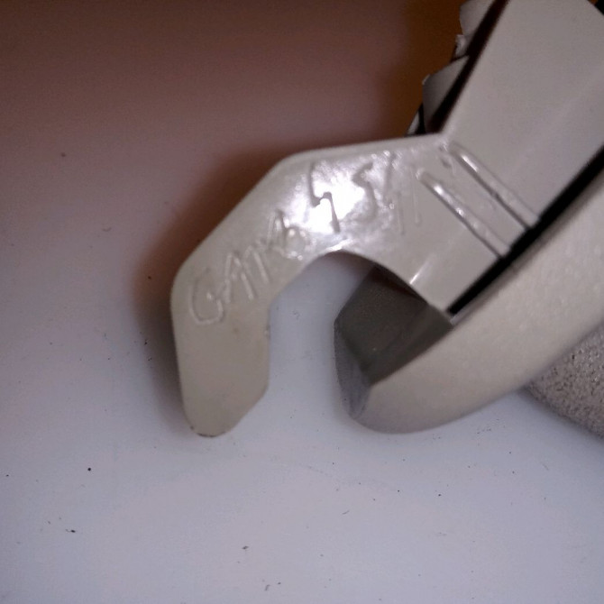 Pare-soleil gauche occasion RENAULT KANGOO II Phase 1 01-2008->03-2013 1.5 DCI 90ch 8200924099 4