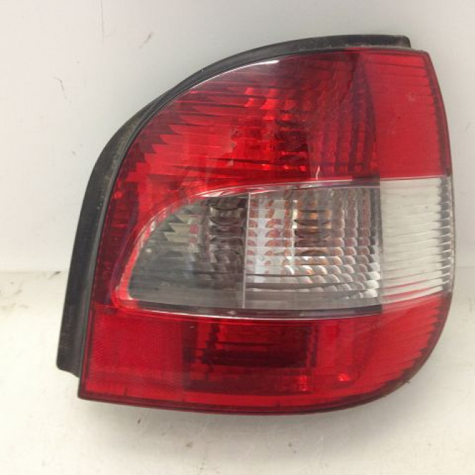 Feu arrière droit occasion RENAULT SCENIC I Phase 2 08-1999->06-2003 1.9 DCI 100ch 7700428055 1
