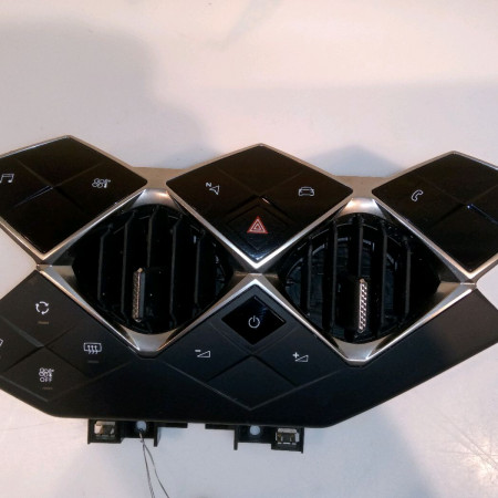Commande de chauffage occasion CITROEN DS3
