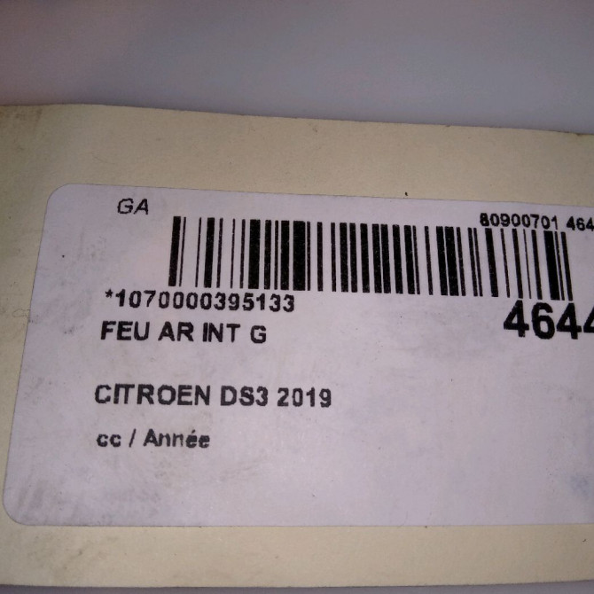 Feu arrière interieur gauche occasion CITROEN DS3 9822181080 5