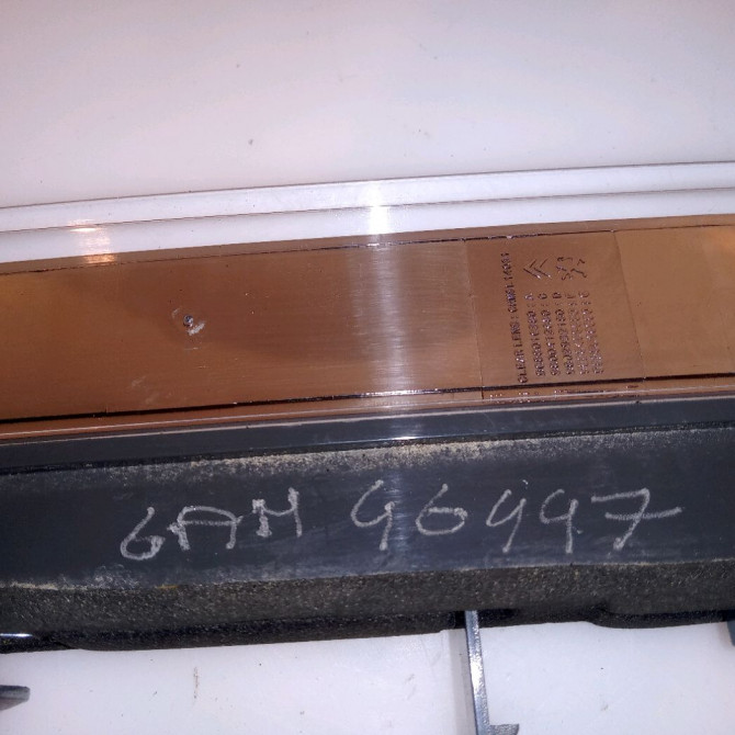 Feux stop supplementaire occasion CITROEN DS3 9825518680 4