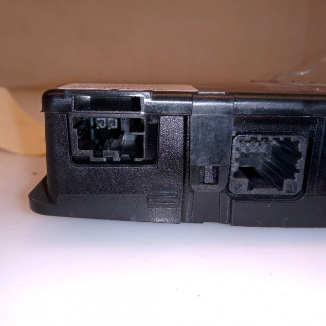 Plafonnier occasion CITROEN DS3 9819885980 3