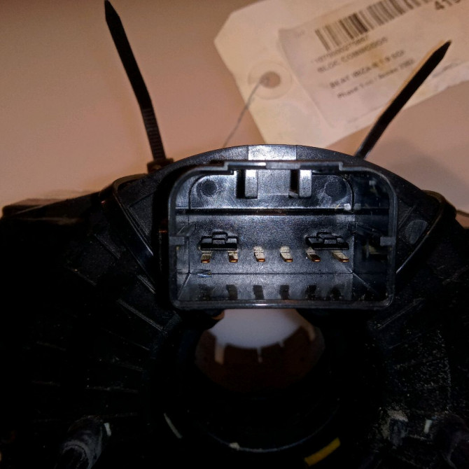 Bloc commodos occasion SEAT IBIZA III Phase 1 03-2002->03-2006 1.9 SDI 3