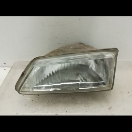 Phare gauche occasion PEUGEOT 106 Phase 1 09-1991->04-1996 1.0 6204C7