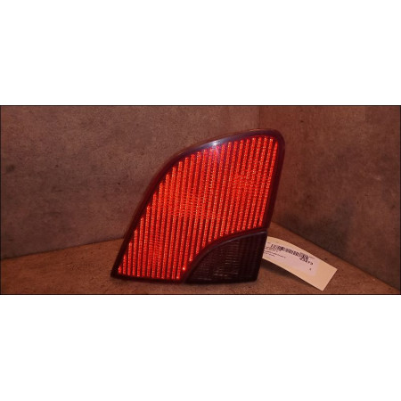 Feu arrière interieur gauche occasion PEUGEOT 406 Phase 2 BREAK 04-1999->04-2004 6350H6