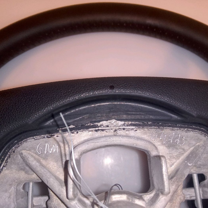 Volant de direction occasion CITROEN C4 GRAND PICASSO II 98170713ZD 3